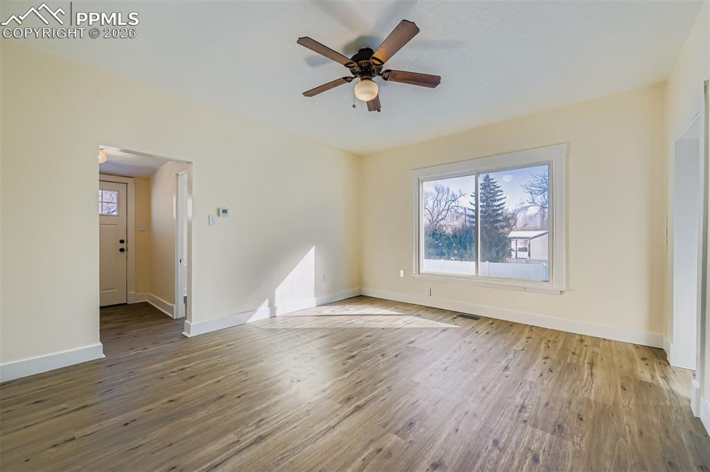 Image 6 of 38: Plenty of space for dining area