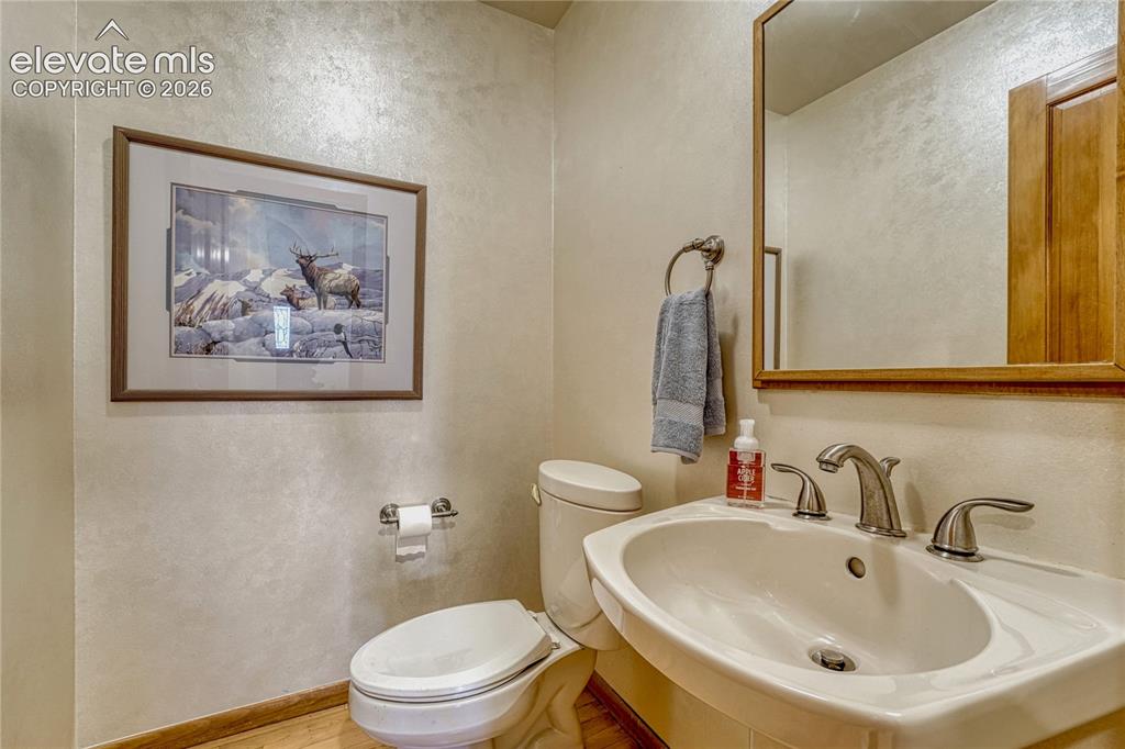 Image 9 of 50: Great Room