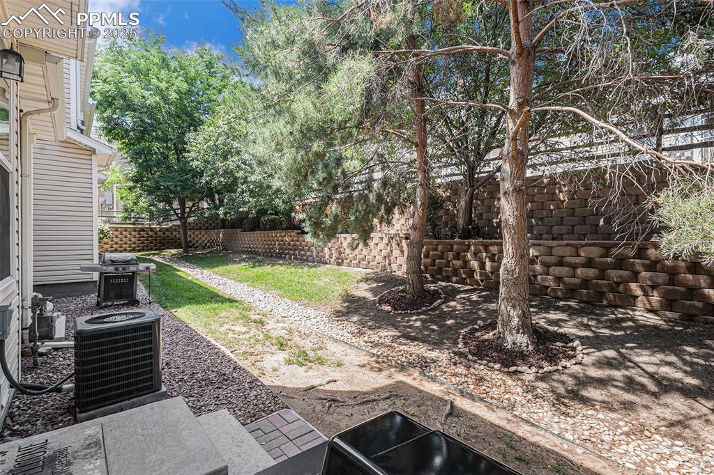 Image 21 of 24: View of backyard