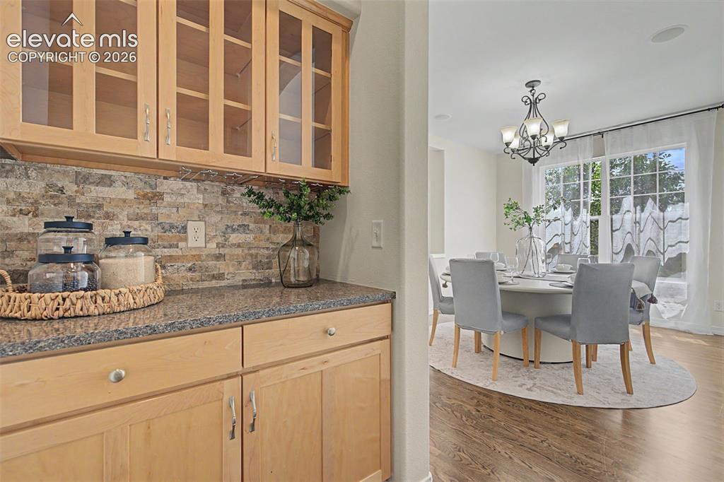 Image 13 of 46: Dining Room