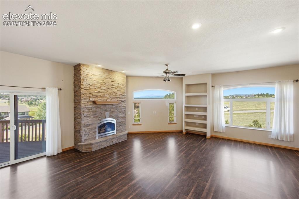 Image 9 of 39: A room with a VIEW - perfect for entertaining