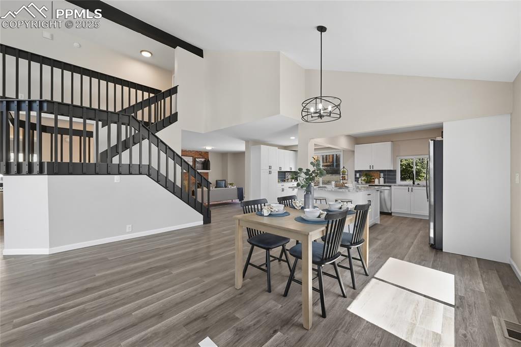 Image 2 of 49: Dining Area