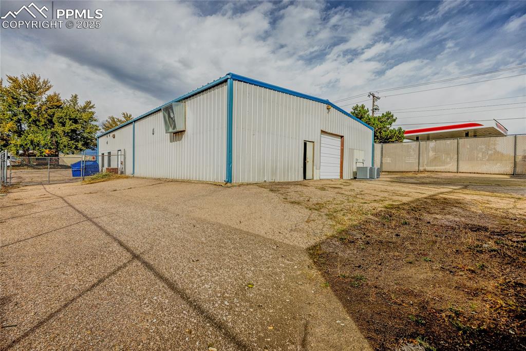 Image 6 of 23: Out Buildings