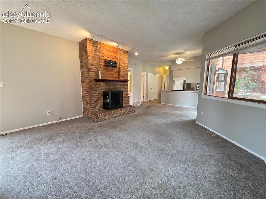 Image 2 of 15: Living Room