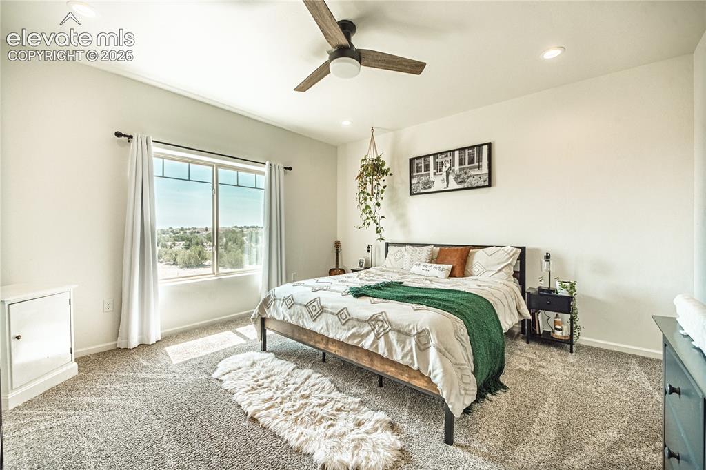 Image 15 of 46: Bedroom