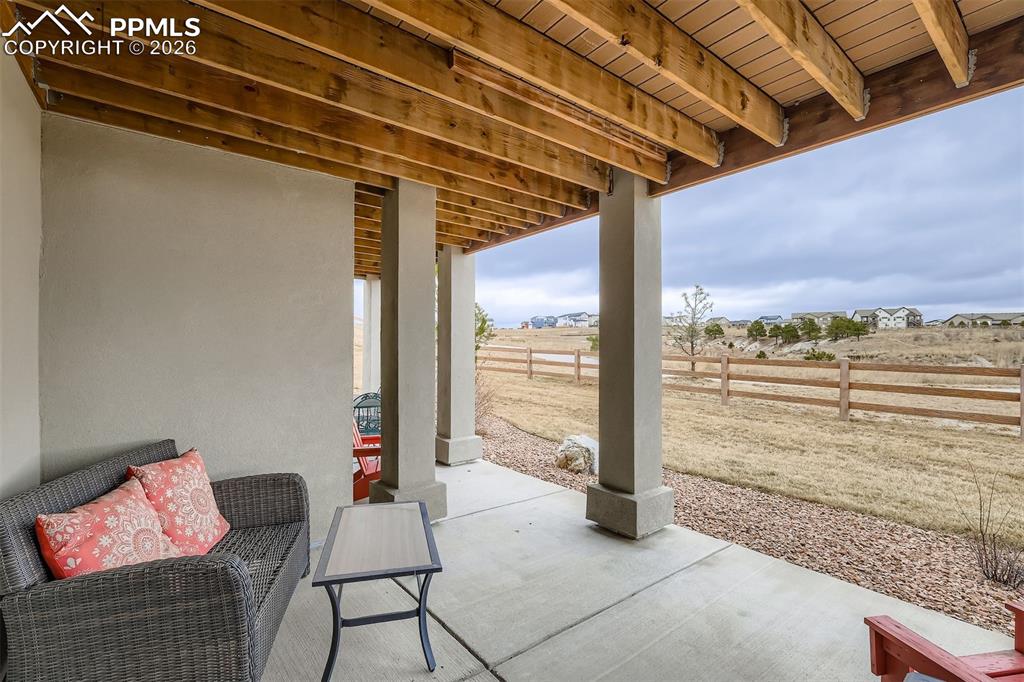 Image 43 of 48: Patio