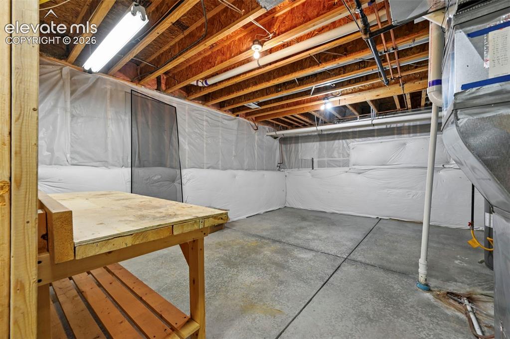 Image 33 of 49: Basement