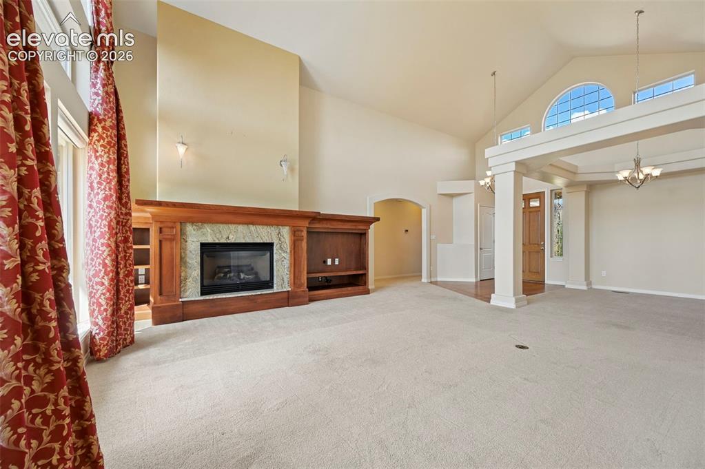 Image 5 of 49: Living Room