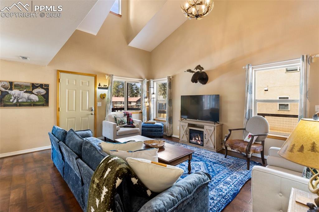 Image 12 of 49: Living Room