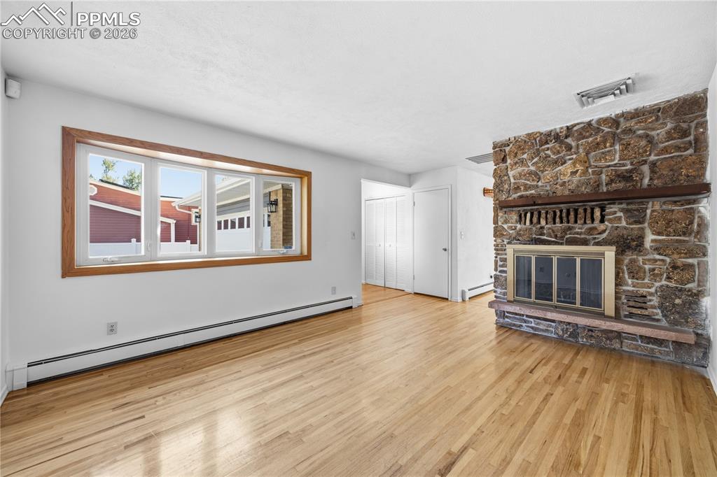 Image 10 of 44: Living Room