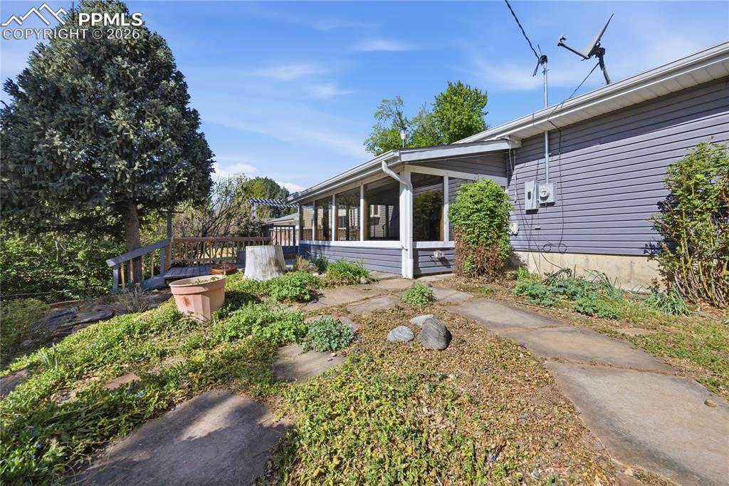 Image 40 of 44: Patio