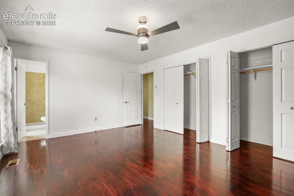 Image 31 of 49: oppositerview of the huge Main Bedroom