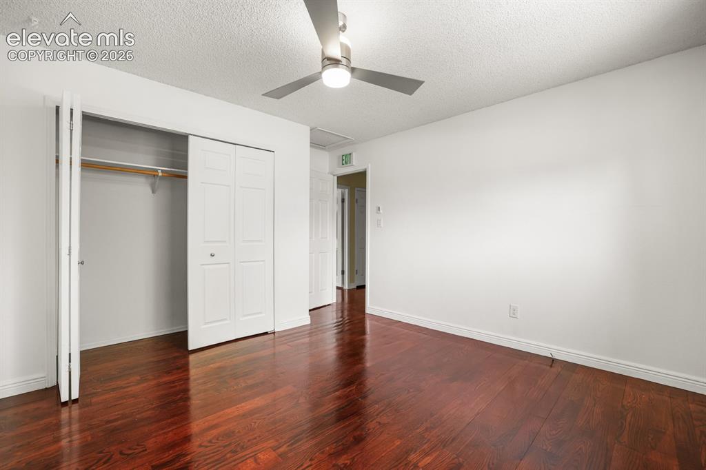 Image 36 of 49: opposite view of big 2nd bedroom,  