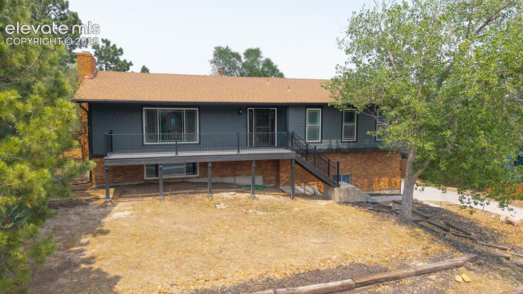 Image 4 of 49: Front of Structure