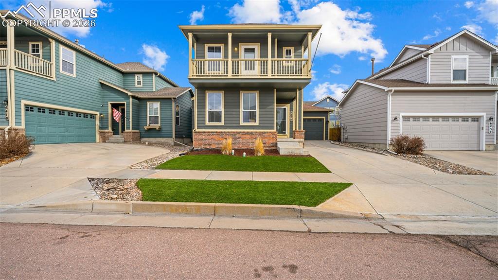 Image 2 of 46: Front of Structure