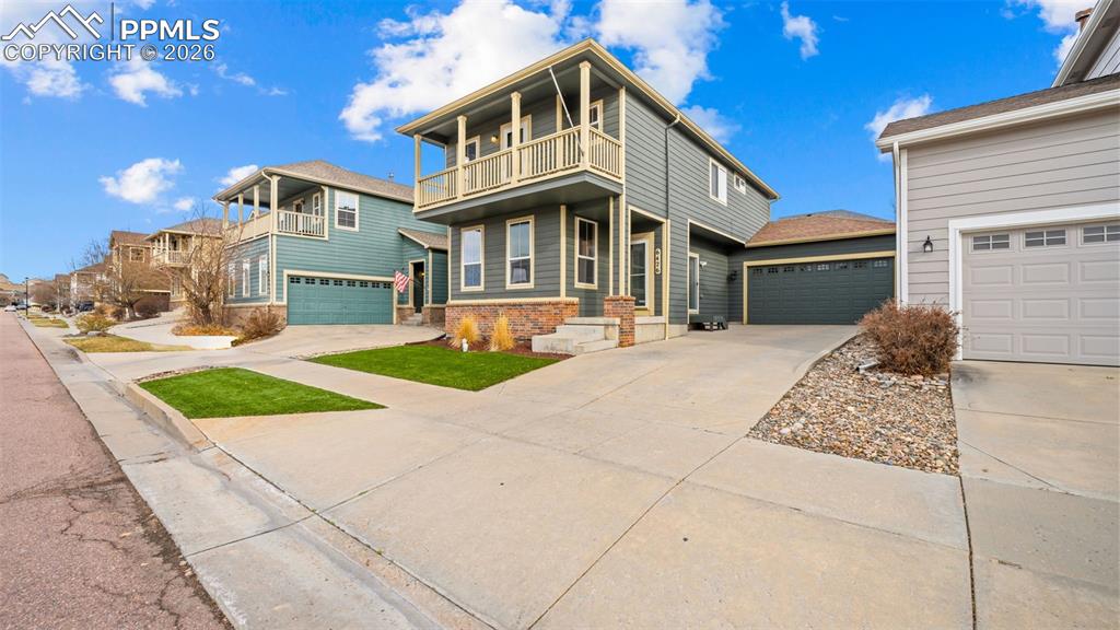 Image 3 of 46: Side of Structure