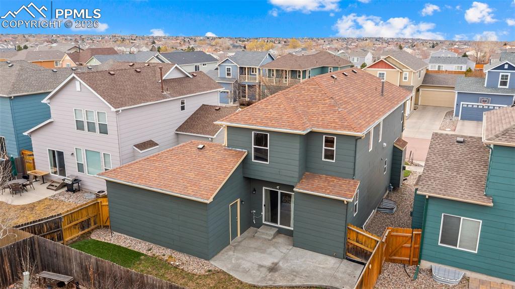 Image 40 of 46: Back of Structure