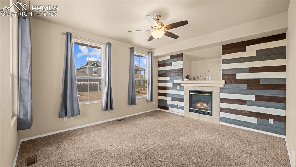 Image 7 of 46: Living Room