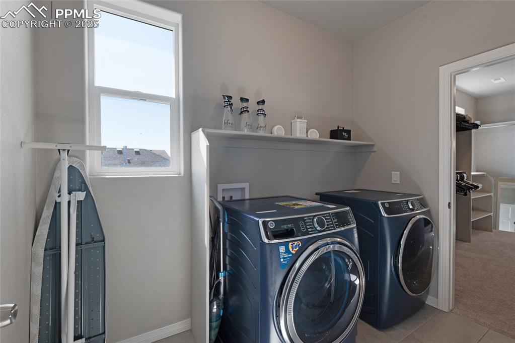 Image 20 of 35: Laundry