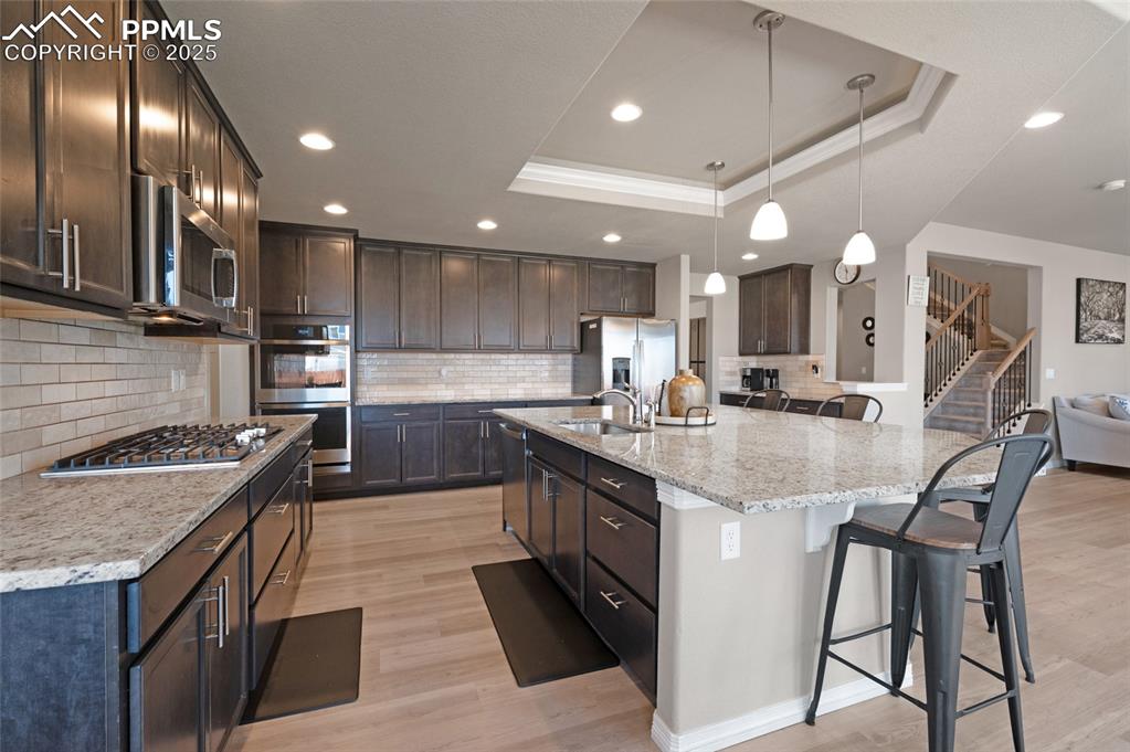 Image 7 of 35: Kitchen