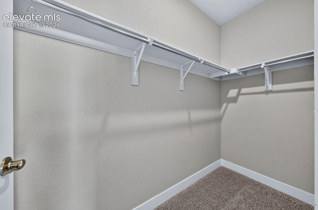 Image 33 of 38: Closet
