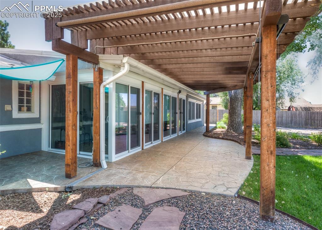 Image 27 of 46: Patio