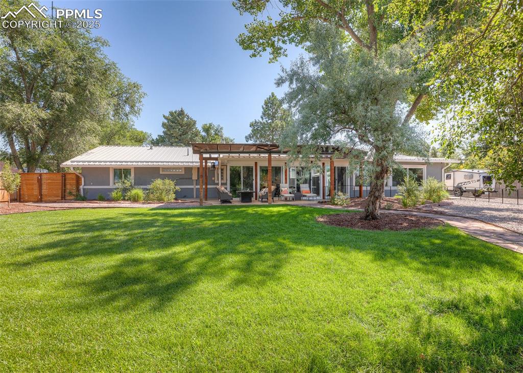 Image 29 of 46: Back of Structure