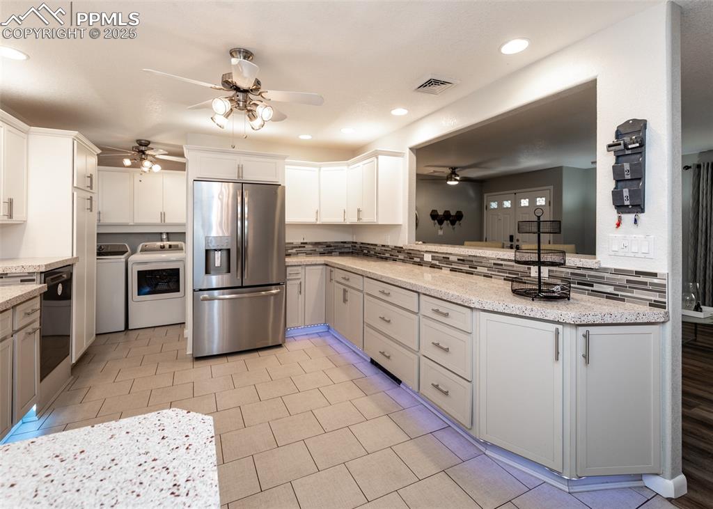 Image 8 of 46: Kitchen