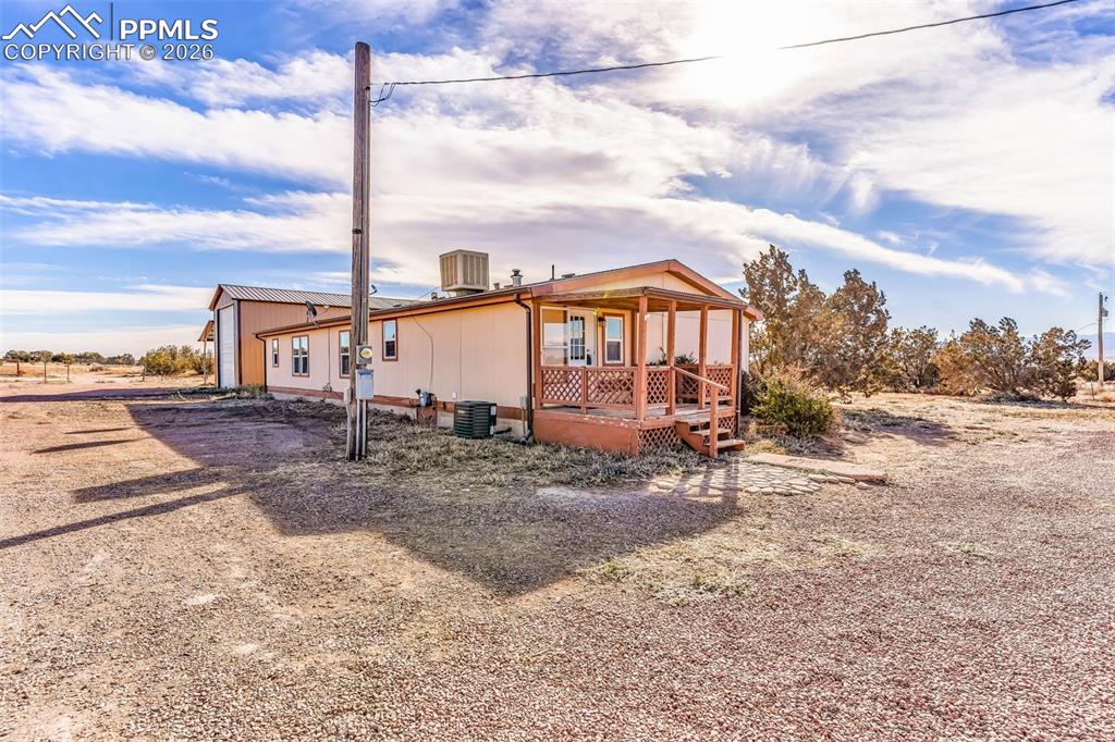 Image 35 of 48: Side of Structure