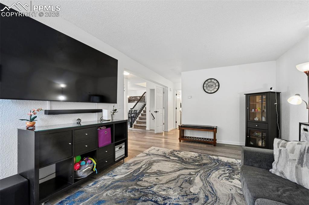 Image 13 of 45: Living Room