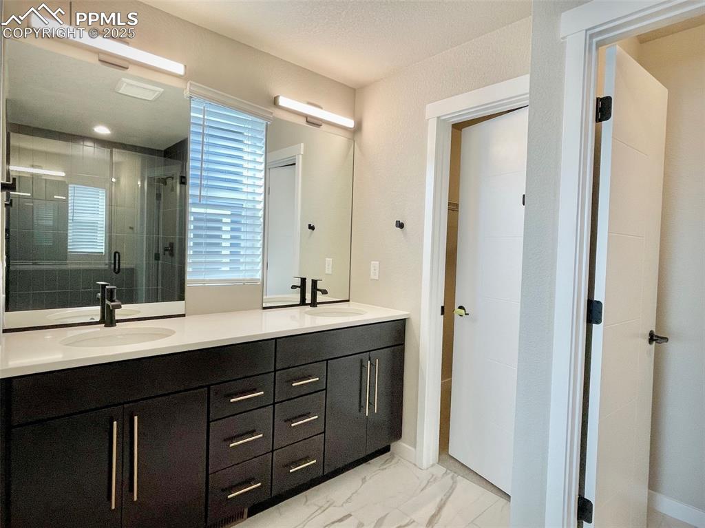 Image 14 of 29: Primary bath