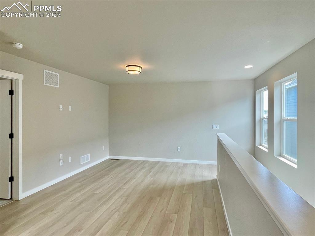 Image 22 of 29: ADU living room