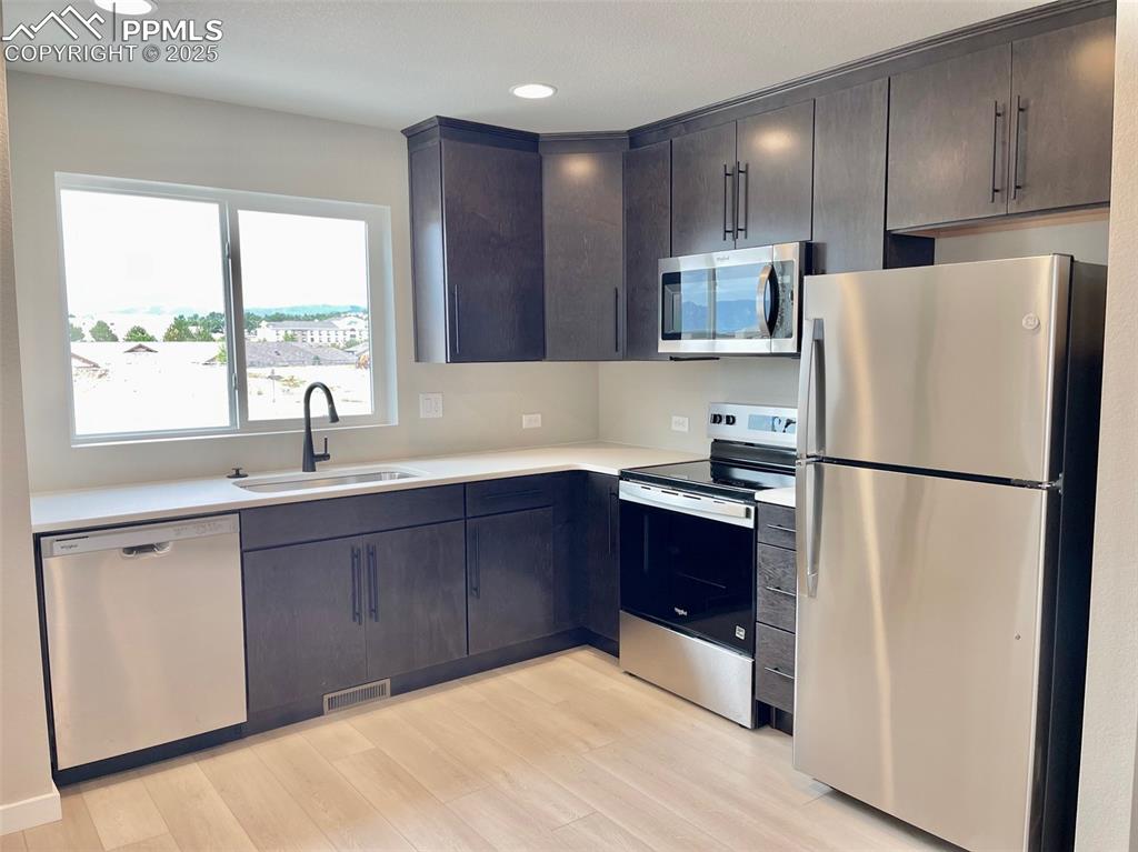 Image 26 of 29: ADU kitchen