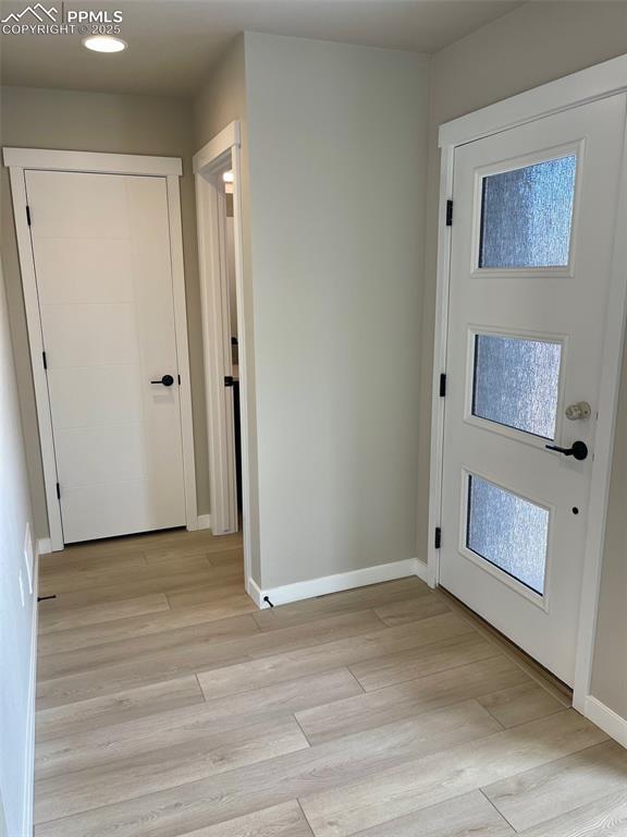 Image 9 of 29: Entry