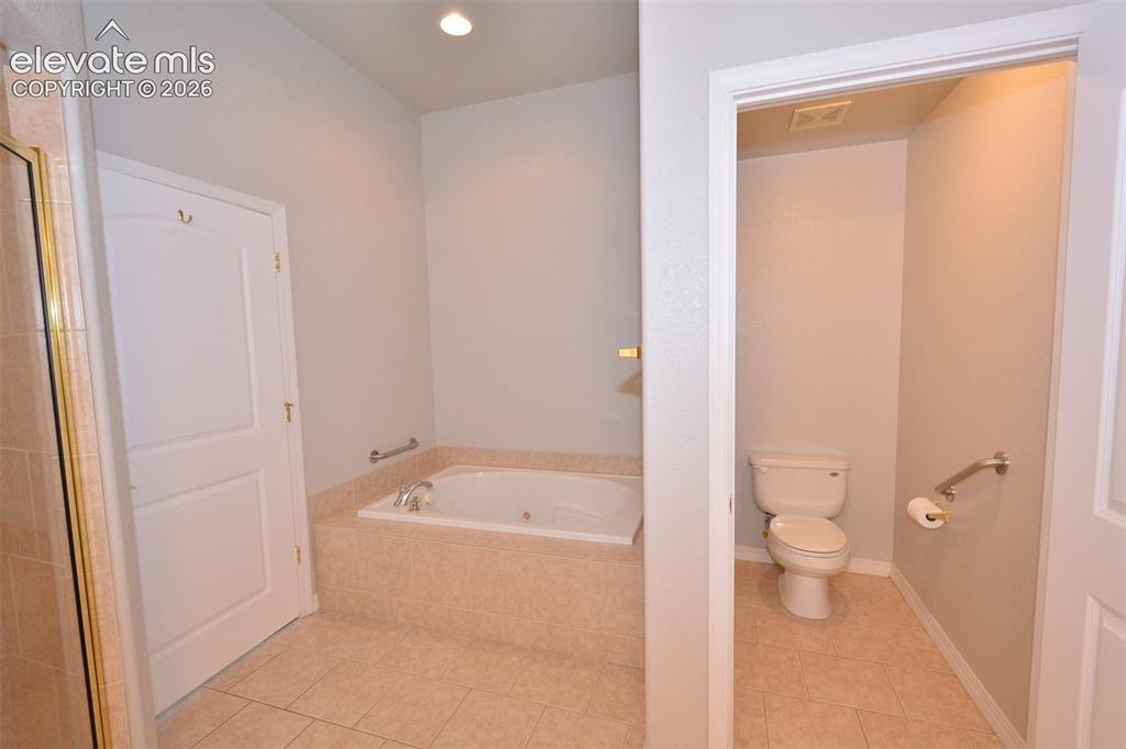 Image 18 of 33: Master Bathroom