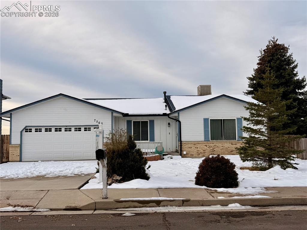 Image 1 of 42: Front of Structure