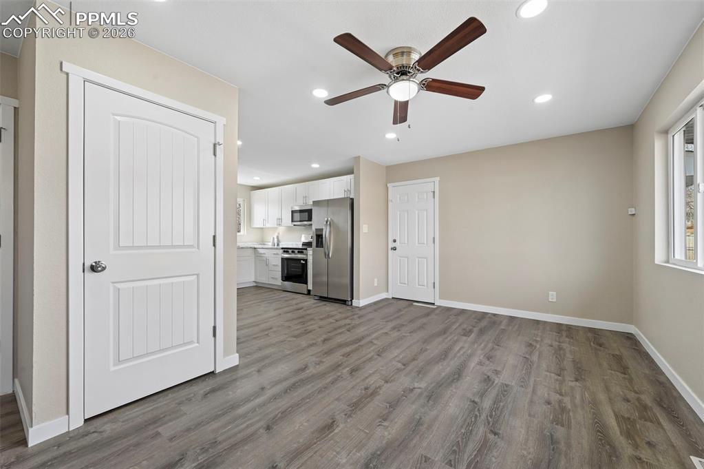 Image 9 of 28: Living Room