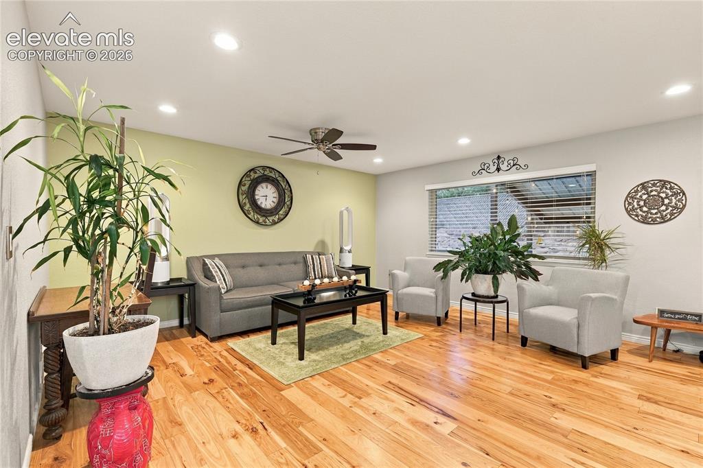 Image 12 of 50: Living Room