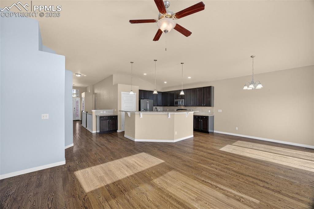 Image 20 of 49: Family Room