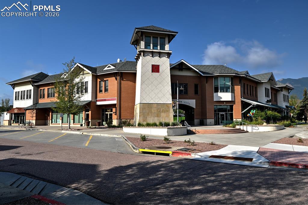 Image 30 of 33: The Exchange with gym, mail room, and neighborhood shops