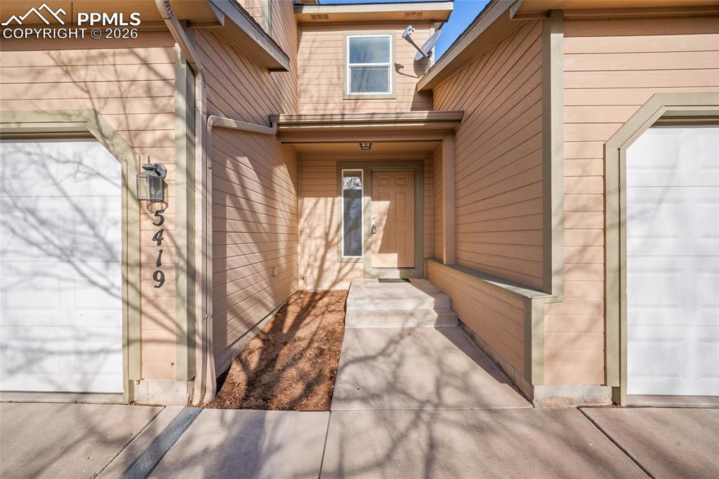 Image 3 of 50: No Description Available