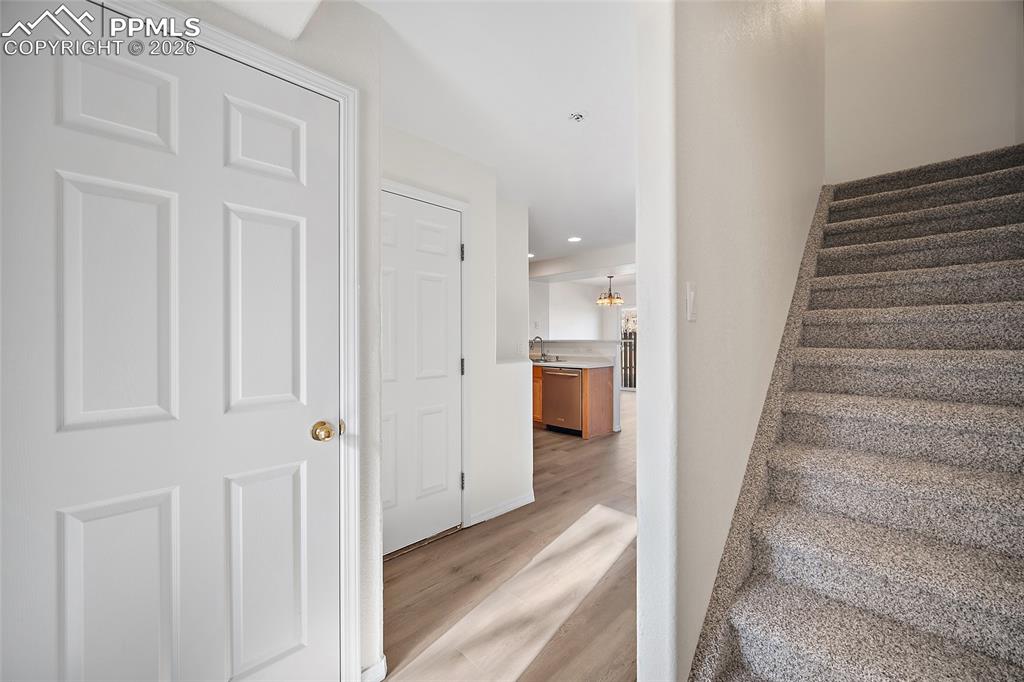 Image 4 of 50: No Description Available