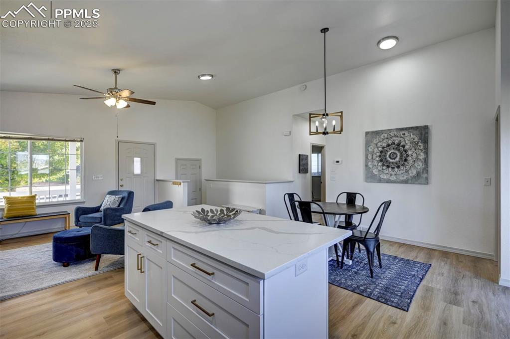 Image 17 of 48: Kitchen