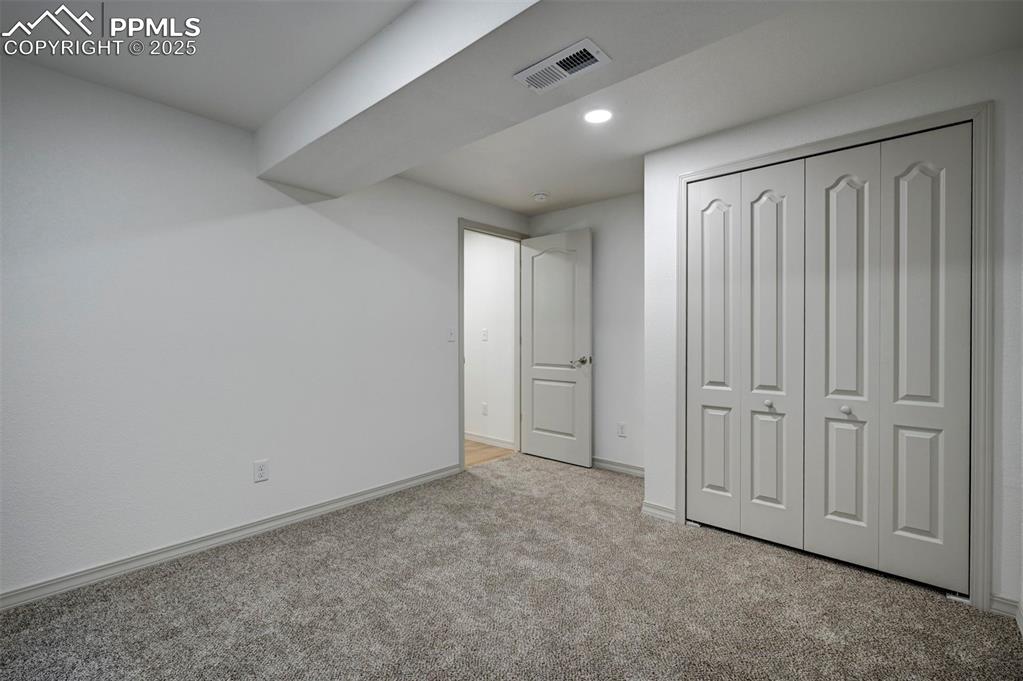 Image 41 of 48: Bedroom