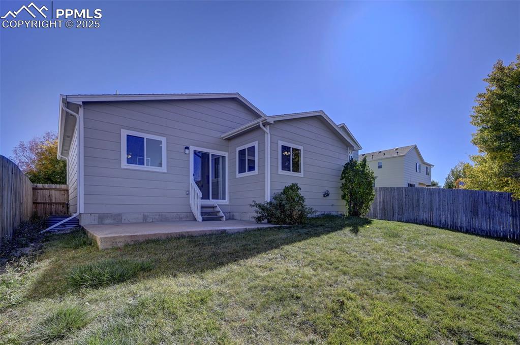 Image 42 of 48: Back of Structure