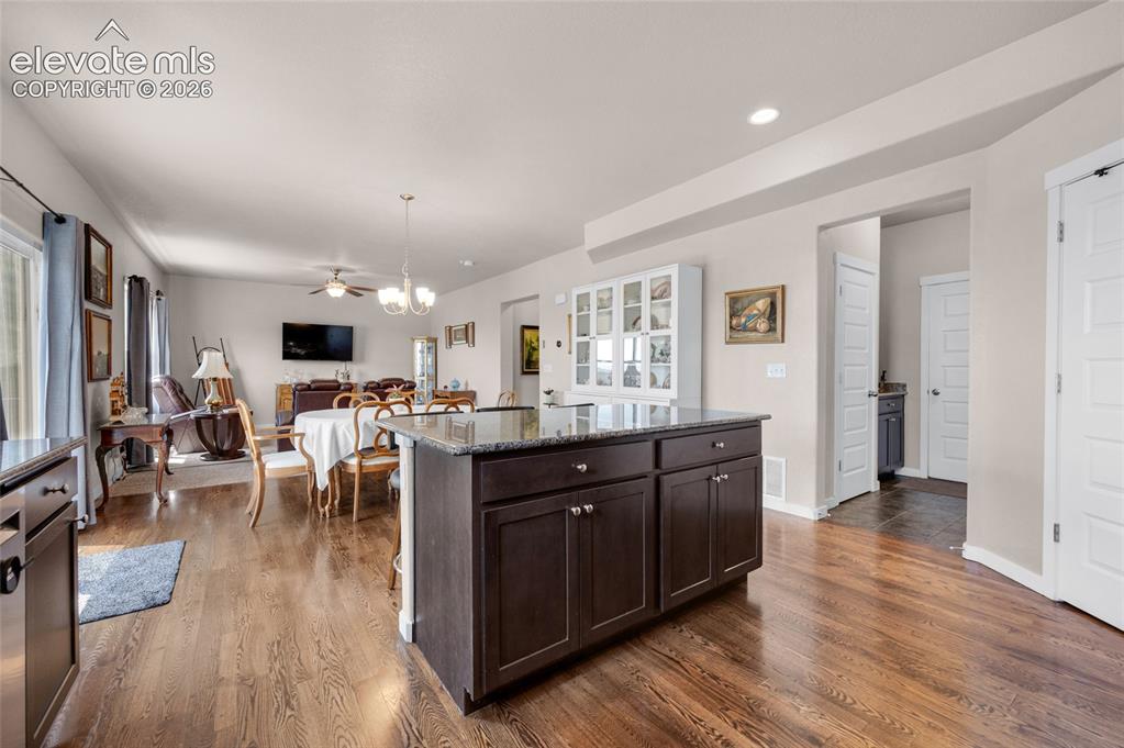 Image 13 of 49: Kitchen