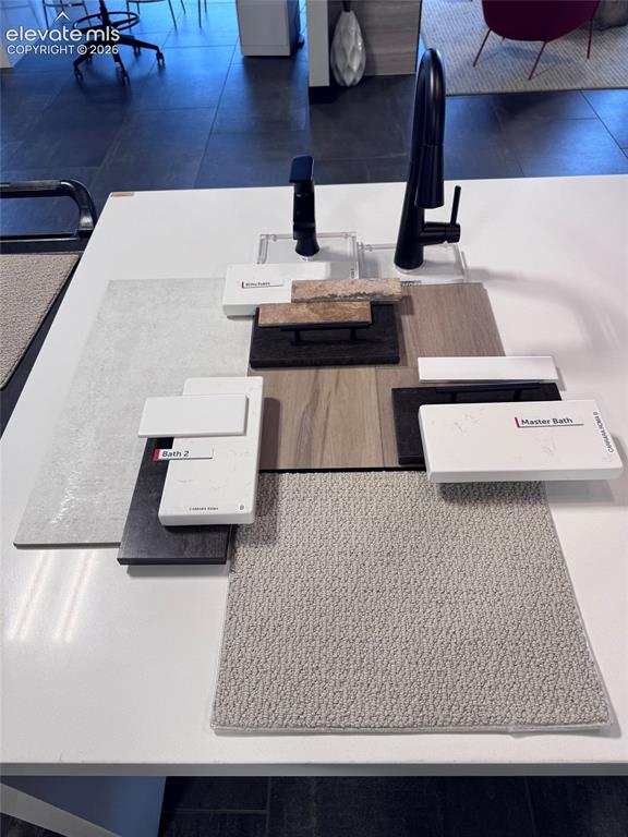 Image 2 of 2: Interior color selections