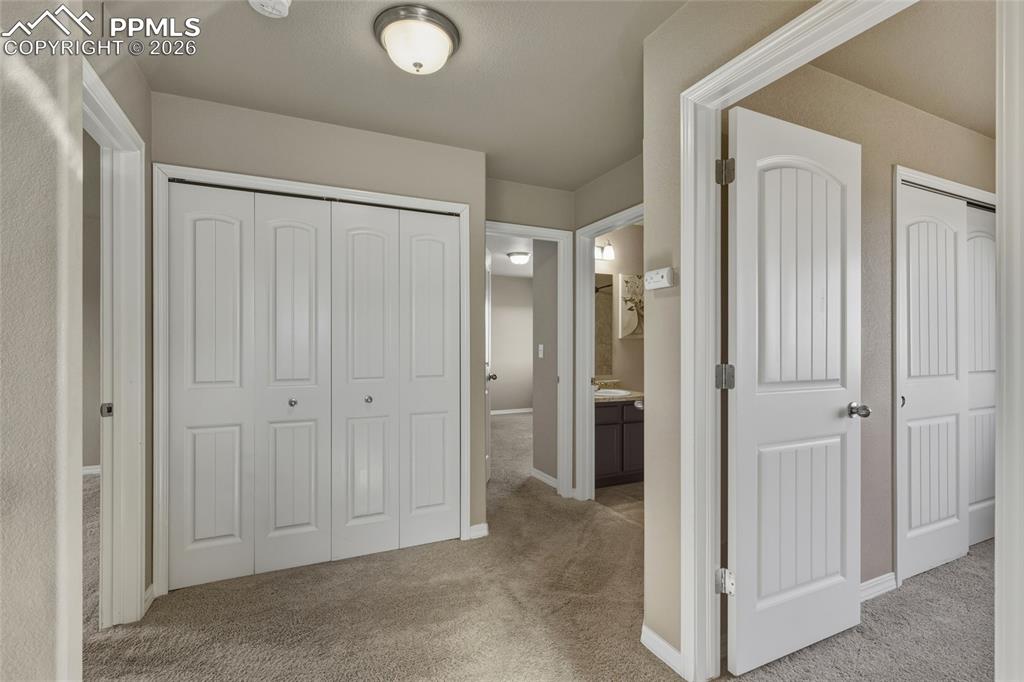 Image 10 of 28: Hallway