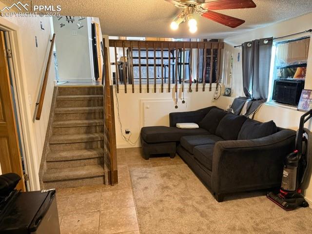 Image 5 of 15: Living Room