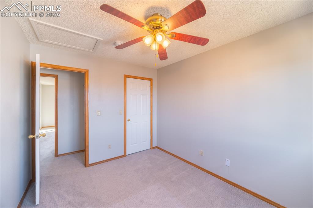 Image 21 of 35: Bedroom